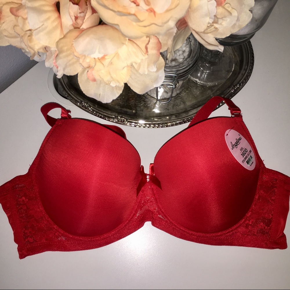 Angelina Red Bra 36DD